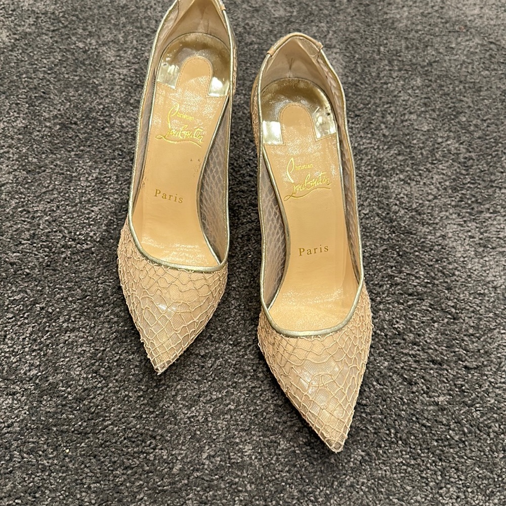 Christian Louboutin Pumps